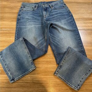 Old Navy Men's Athletic Taper Built-in Flex Blue Jeans